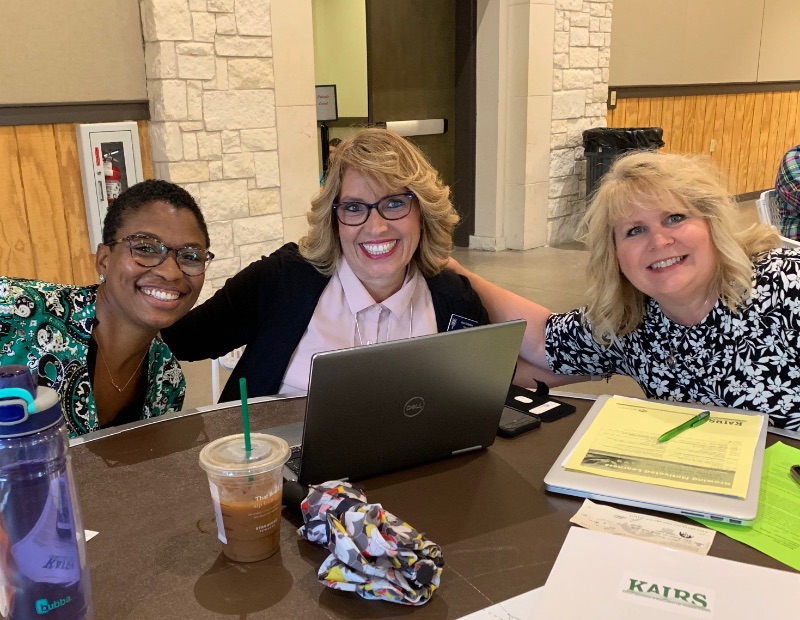Thursday Keynote Nautrie Jones joined KAIRS Board Member Joyce Frederiksen and Conference Coordinator Michelle Bolin.